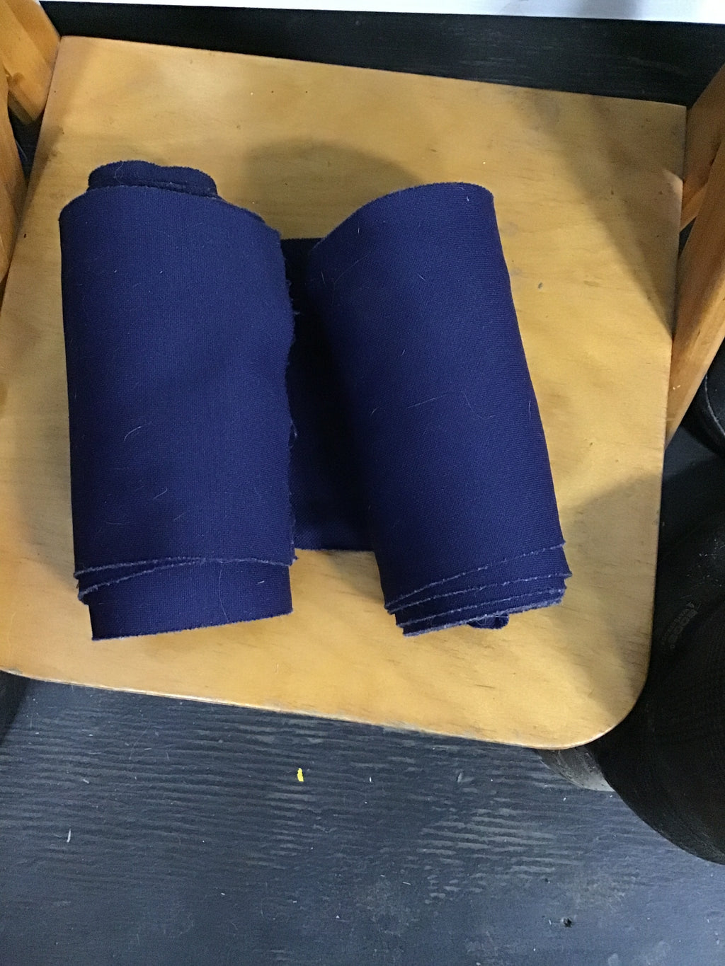 Navy blue standing wraps