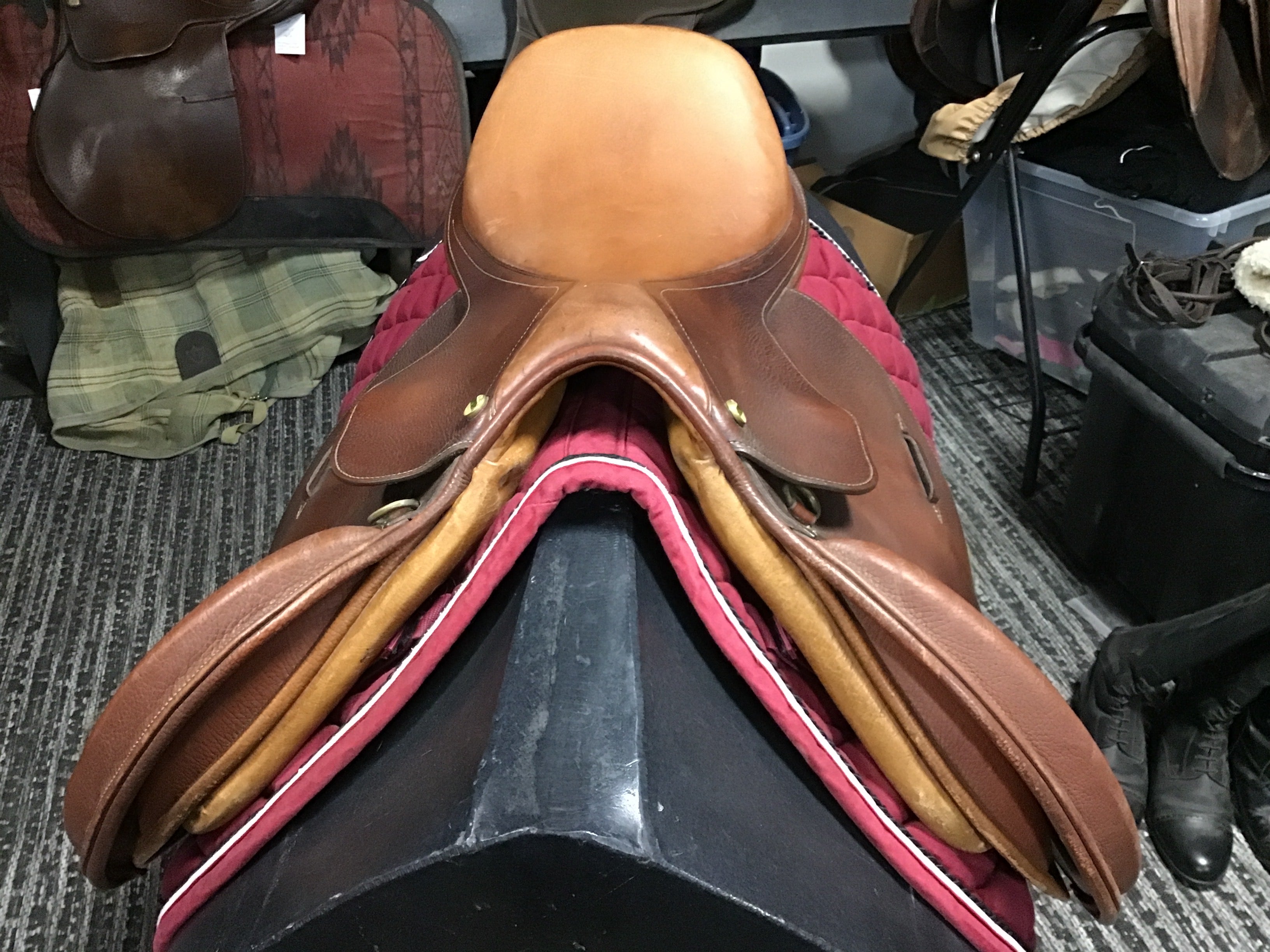 HDR Advantage 16.5”