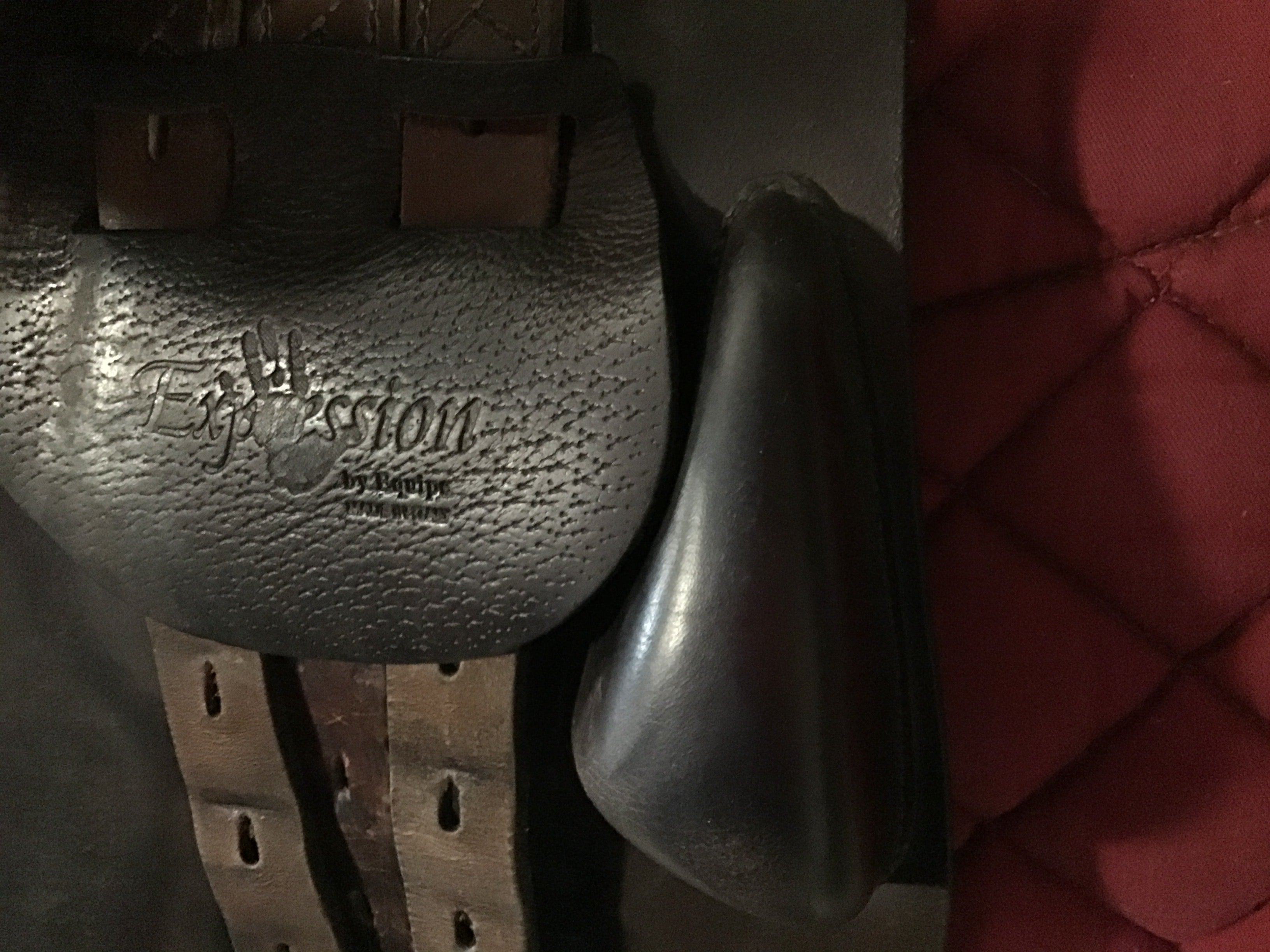 Expression by Equipe 16.5”