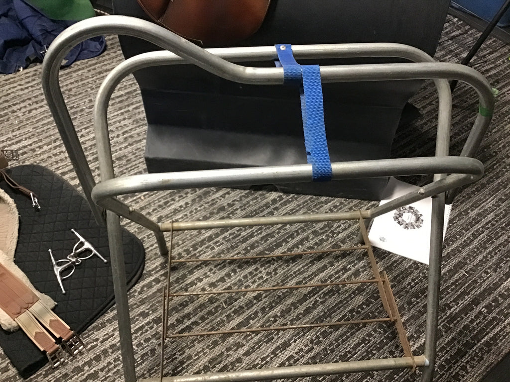 Silver saddle stand