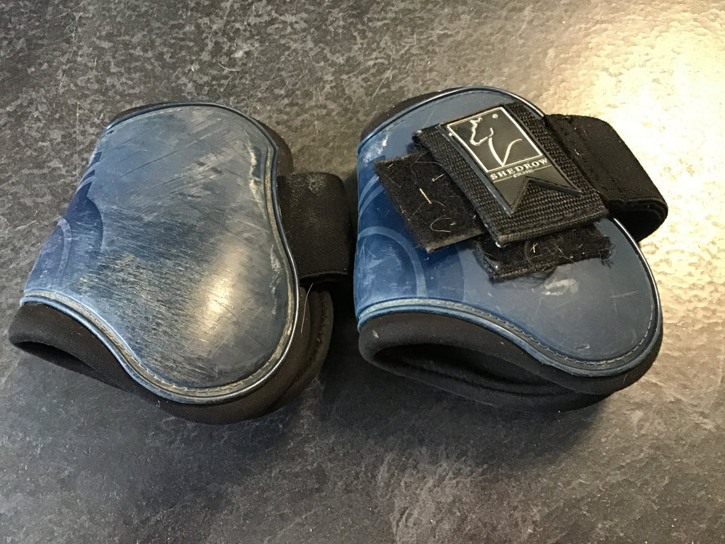 Navy shedrow Hind boots - M