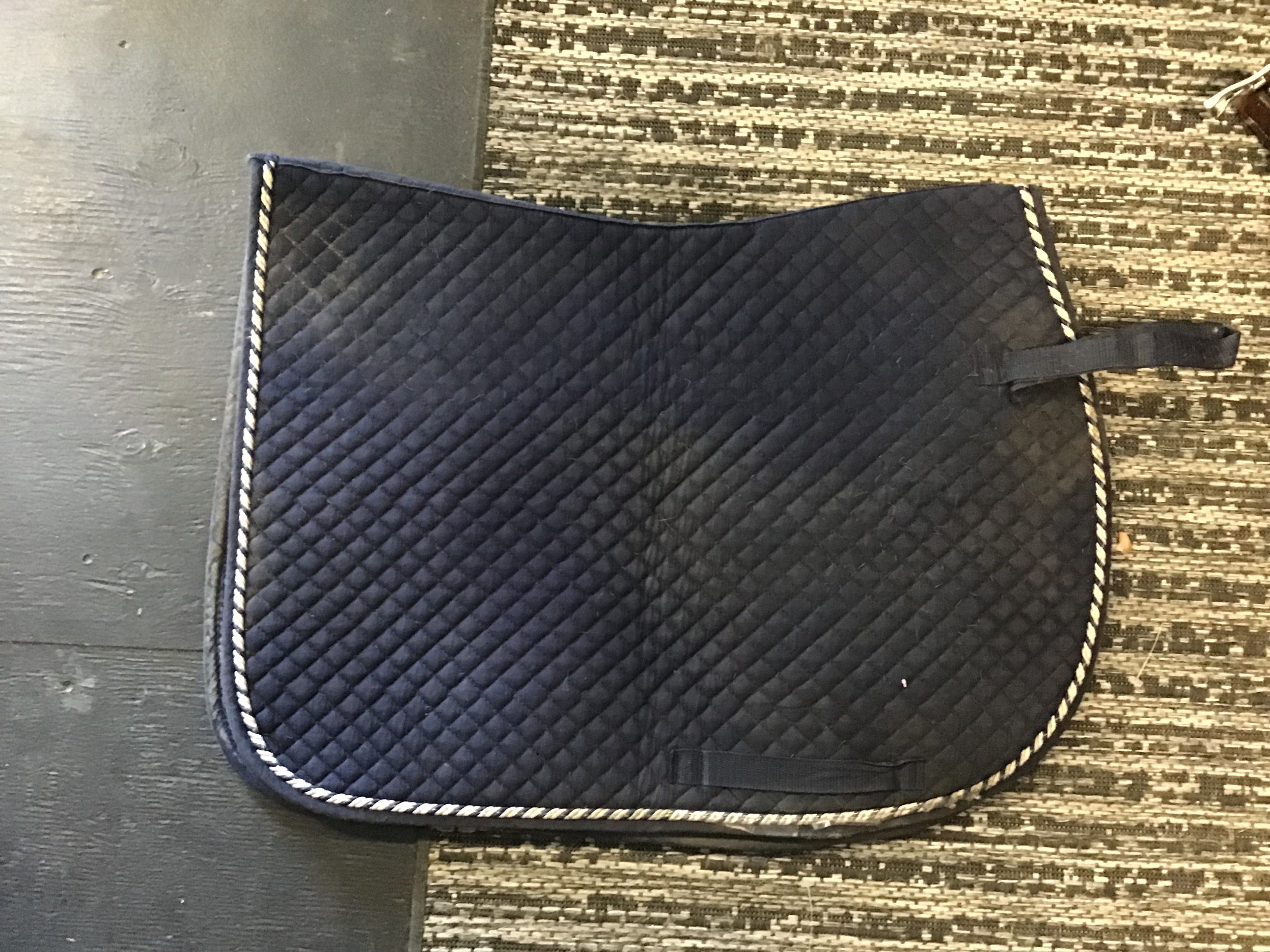 Navy Saddle Pad w white blue piping $7