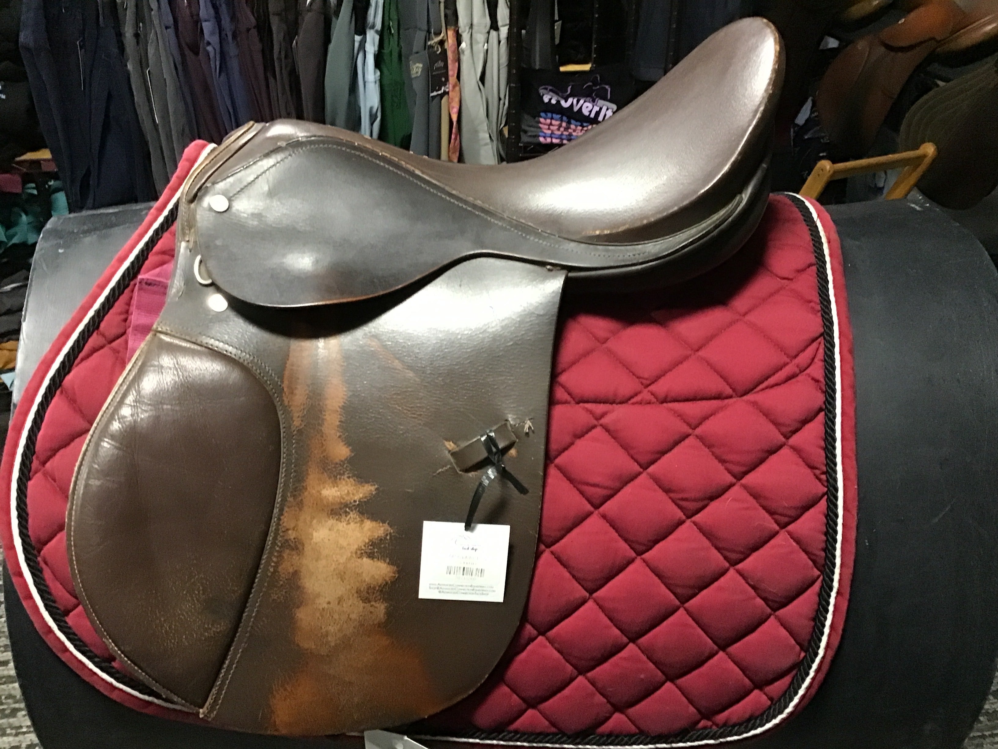 AP saddle 17.5”