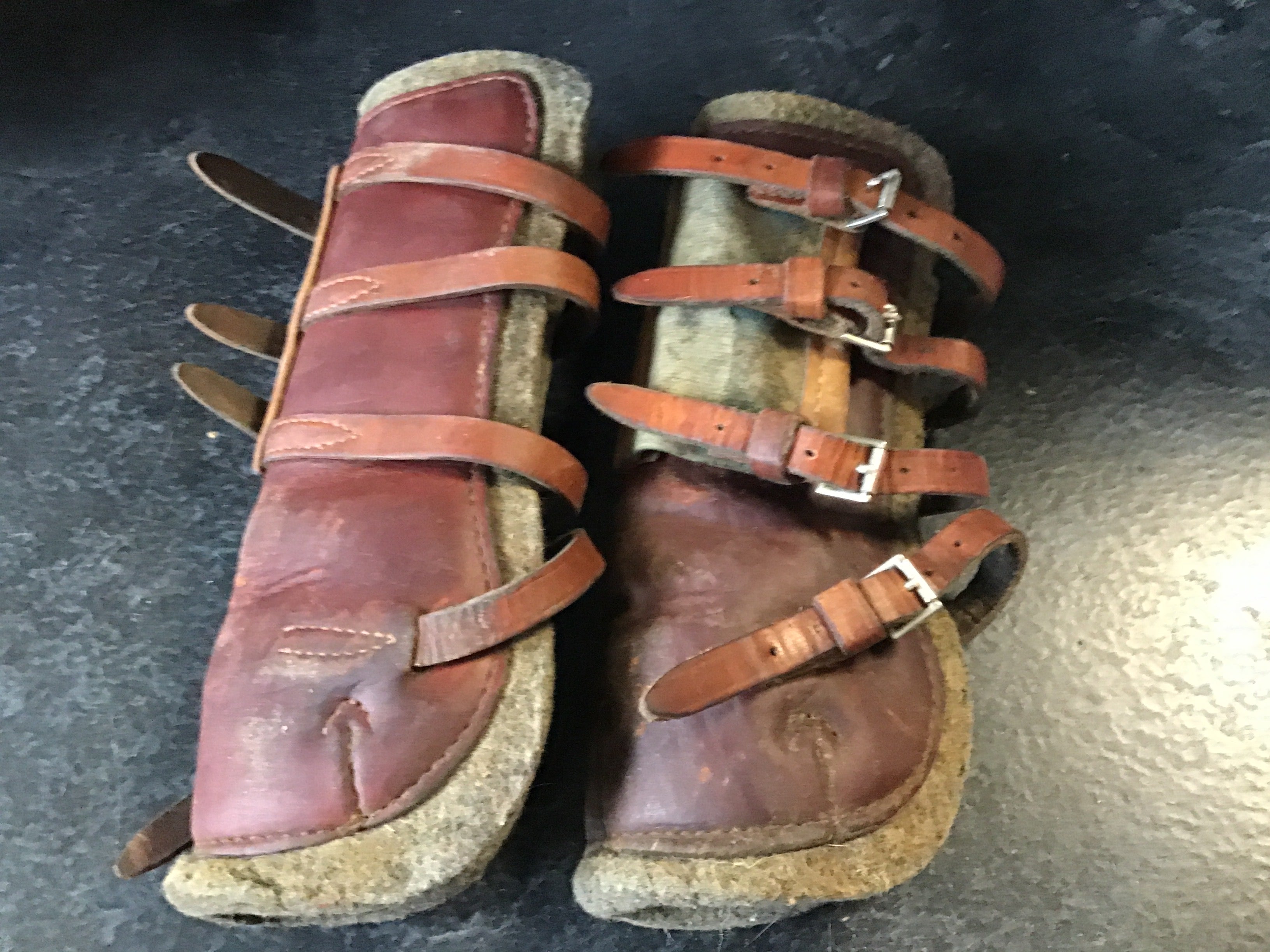 Leather jump boots