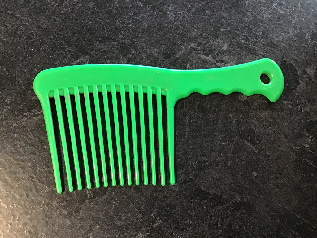 Green mane brush