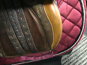AP saddle 17”
