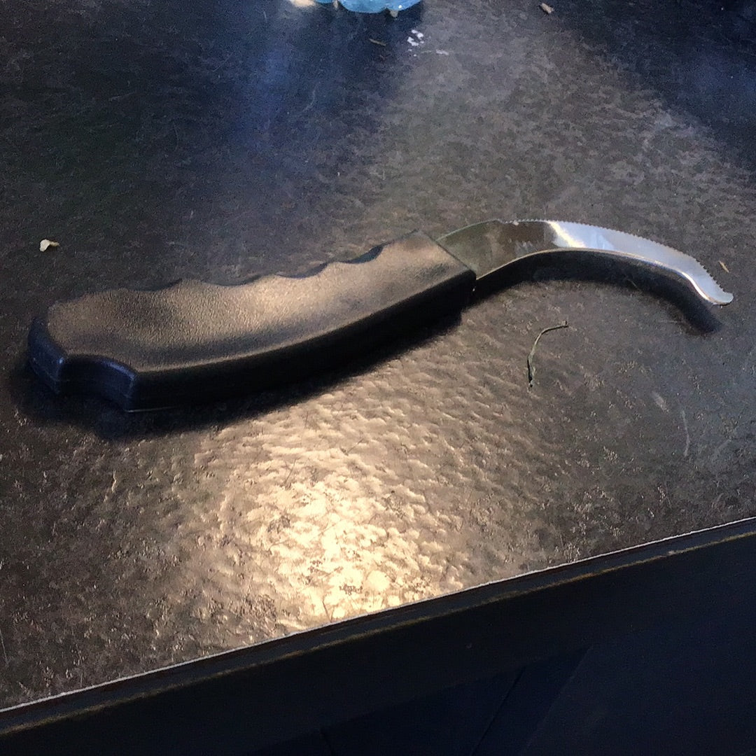 Bot fly knife